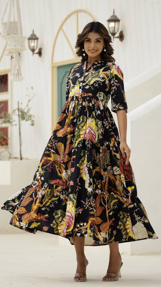 Black Botanical Floral Maxi Dress with Vintage Charm