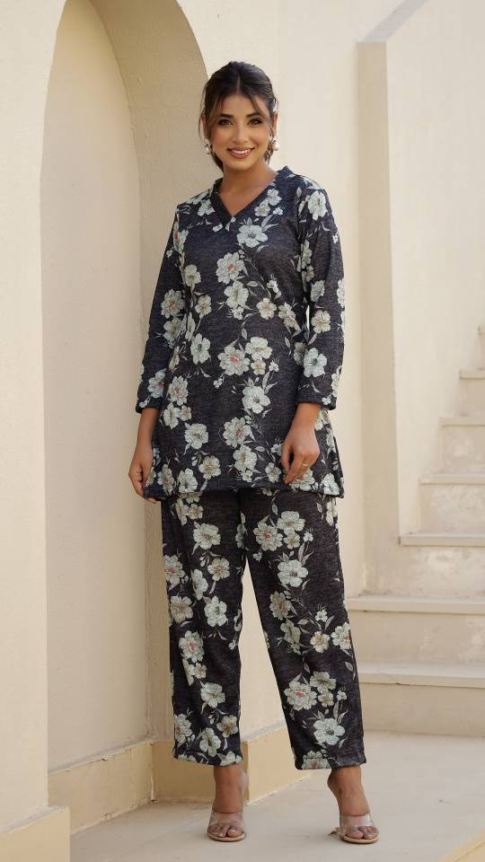 Floral Pashmina Woolen Co-ord Set for Indian Women – Cozy & Stylish | Co-Ord Set | Shop stylish women's clothing online at Label Flavia |