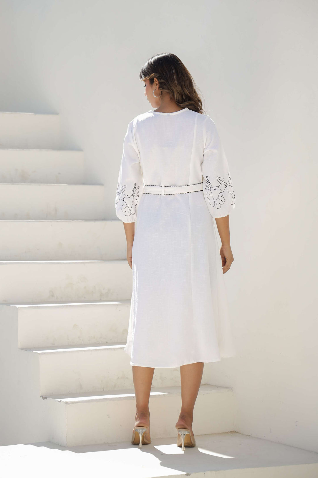 Elegant White Embroidered Cotton Midi Dress with Belt