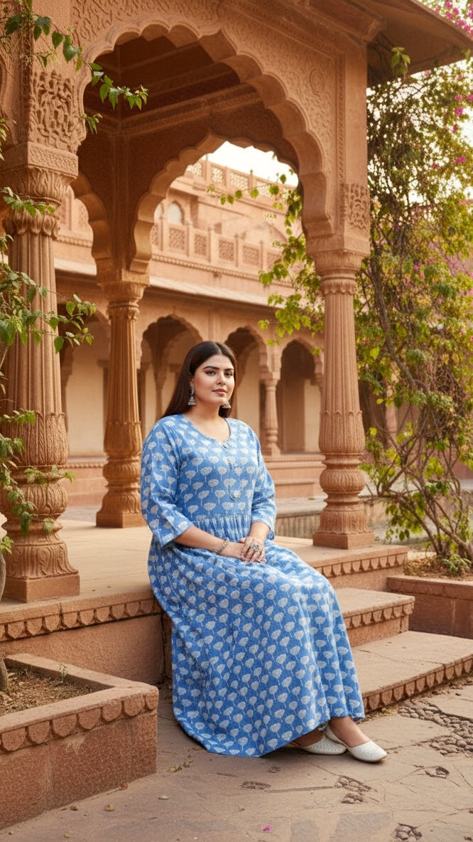 Plus Size Cotton Blue Abstract Printed Gown