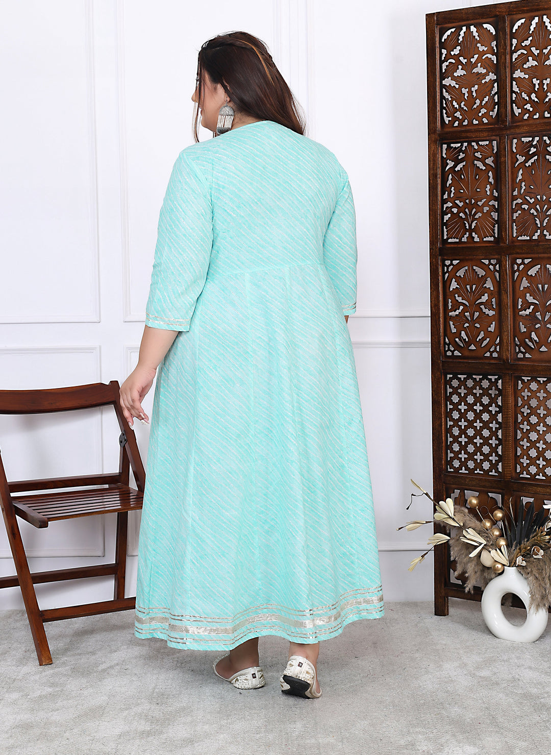 Plus Size Green Cotton Leheriya Print Embroidered Long Kurta (B17-Green)