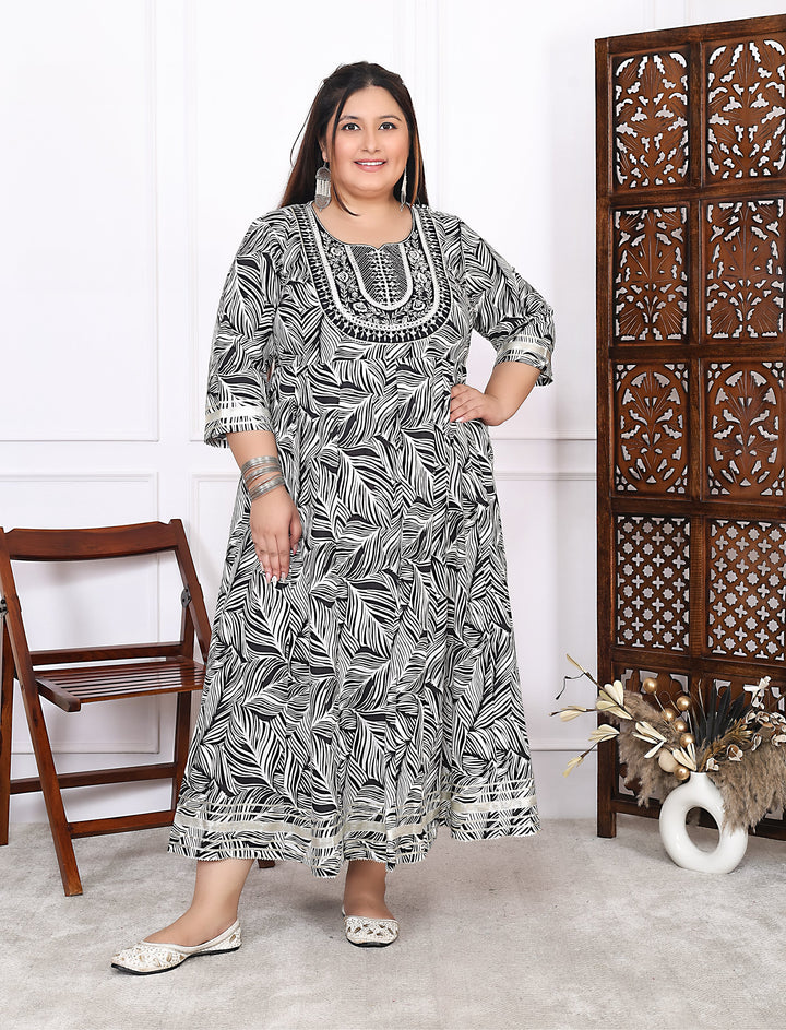 Plus Size Black Cotton Floral Print Embroidered Gown (B21-Black)