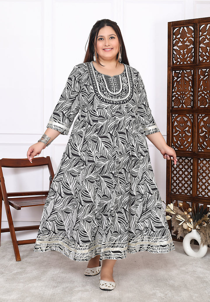 Plus Size Black Cotton Floral Print Embroidered Gown (B21-Black)