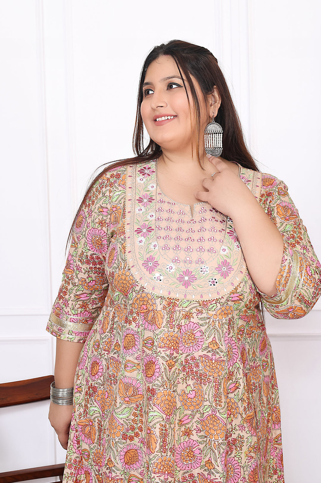 Plus Size Peach Cotton Floral Print Embroidered Long Kurta (B22-Peach)