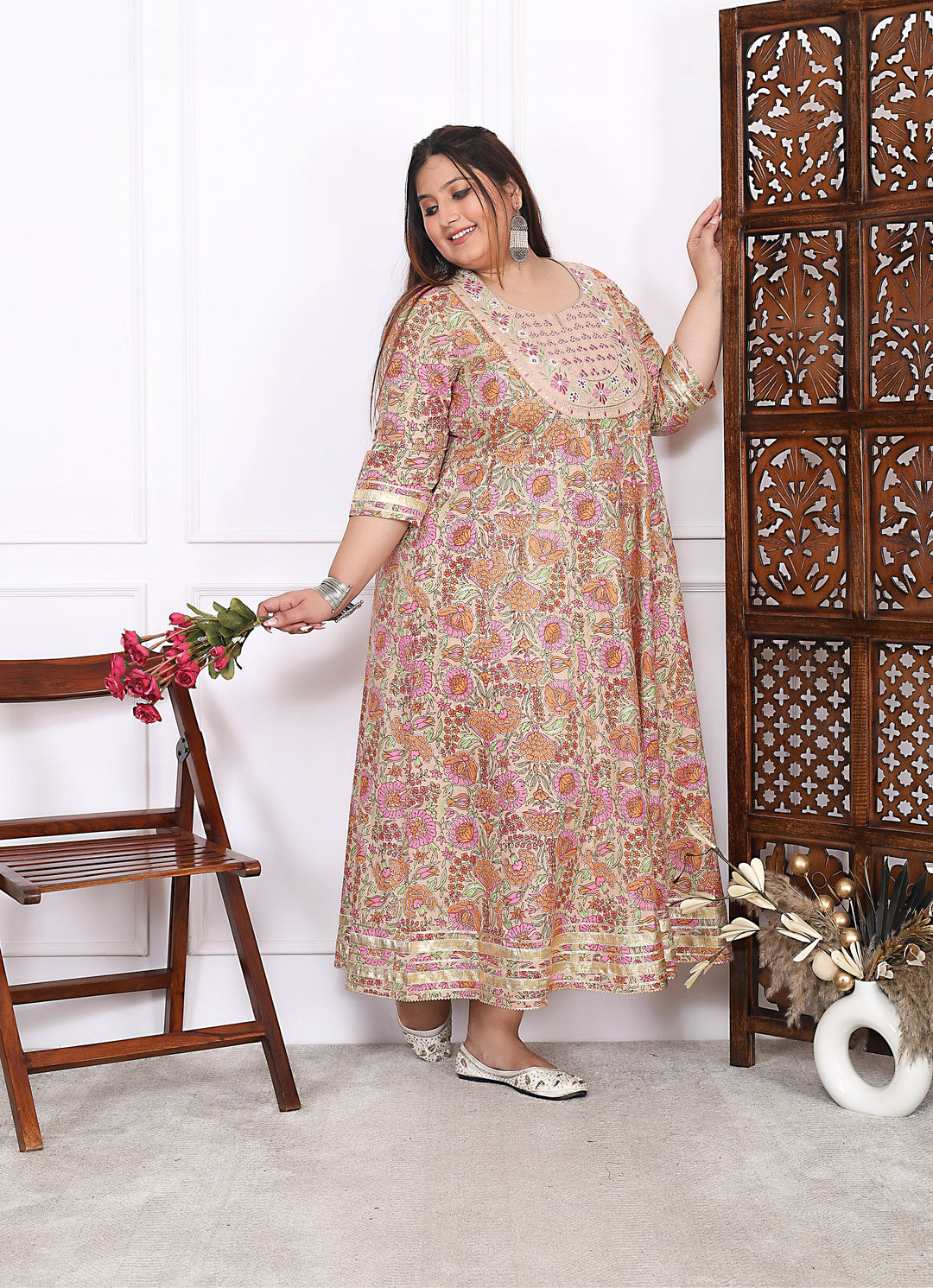Plus Size Peach Cotton Floral Print Embroidered Long Kurta (B22-Peach)