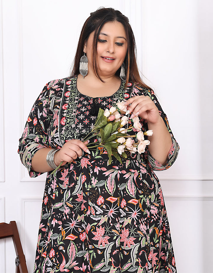 Plus Size Black Cotton Floral Print Embroidered Gown (B23-Black)