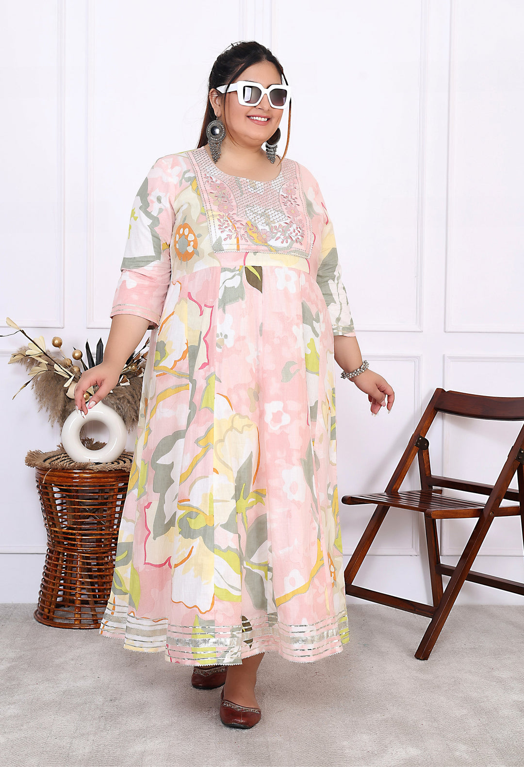 Plus Size Pink Cotton Floral Print Embroidered Long Dress (B24-Pink)