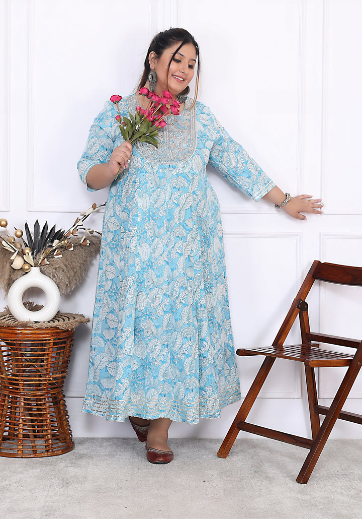 Plus Size Blue Cotton Floral Print Embroidered Gown (B25-Blue)