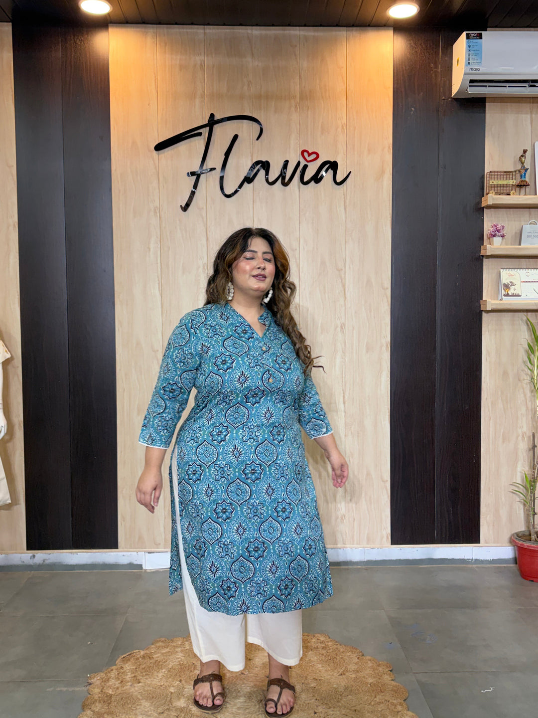 Vyanika Kurti