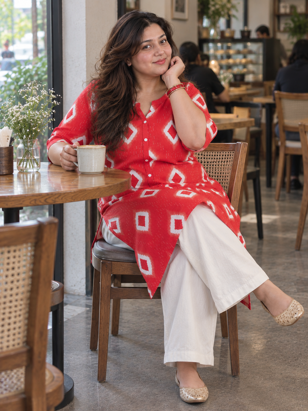 Mahira Kurti