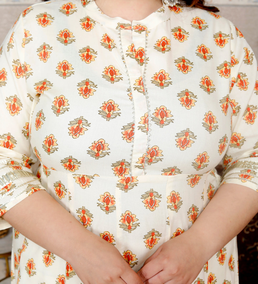 Plus Size White Cotton Blend Floral Print Gown (B32-White)