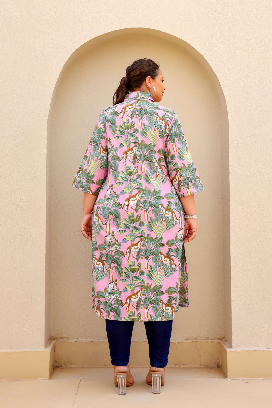 Trendy Plus Size Pink Jungle Print Kurti for Women – Comfortable & Stylish