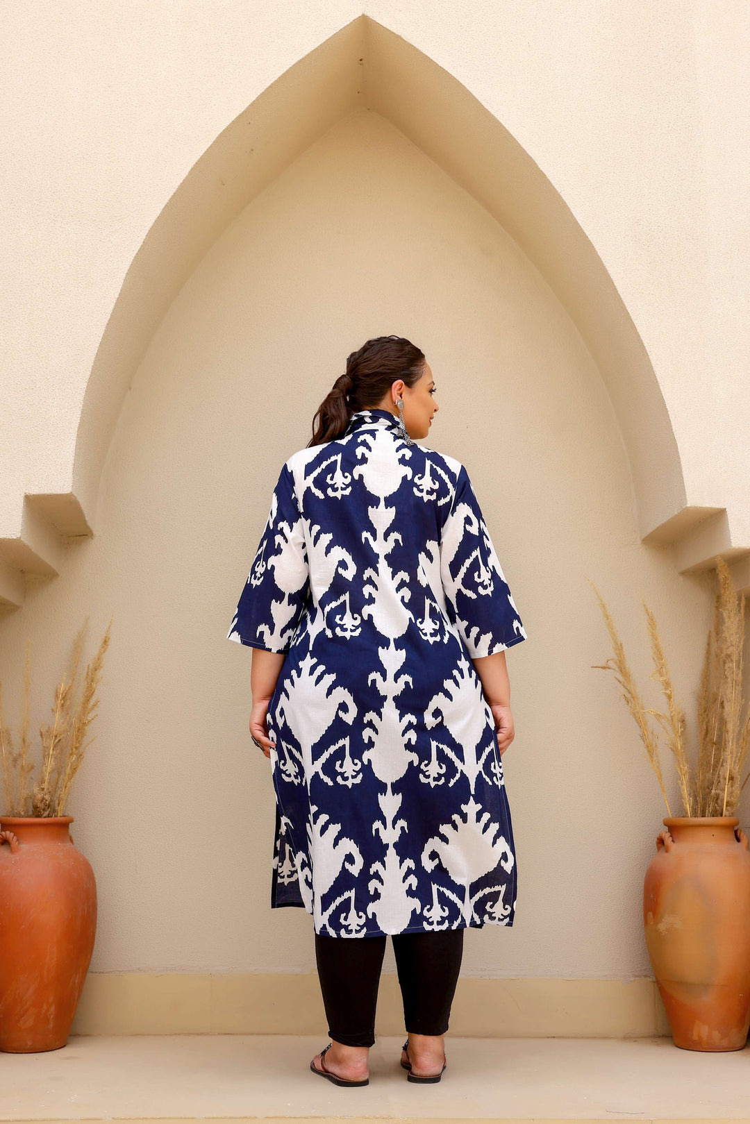 Elegant Plus Size Blue & White Ikat Print Kurti – Classic Comfort for Everyday Style