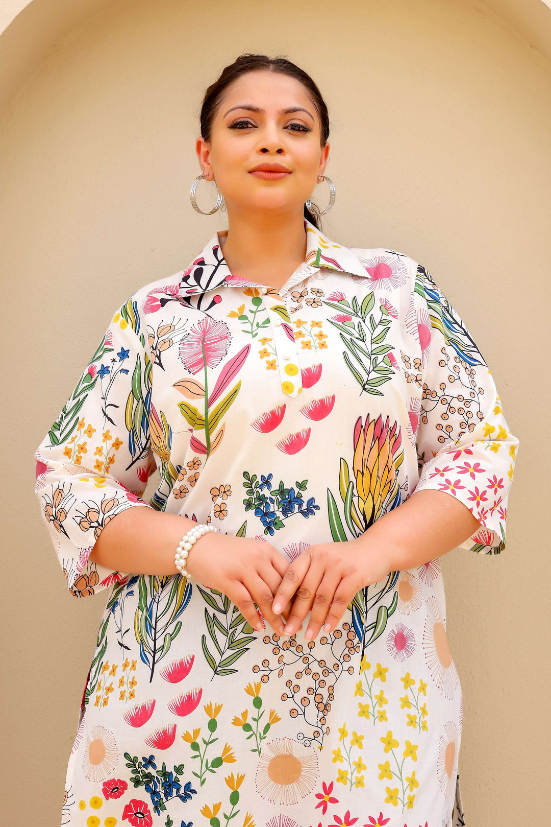 White Botanical Garden Plus Size Kurti – Elegant & Vibrant Bloom