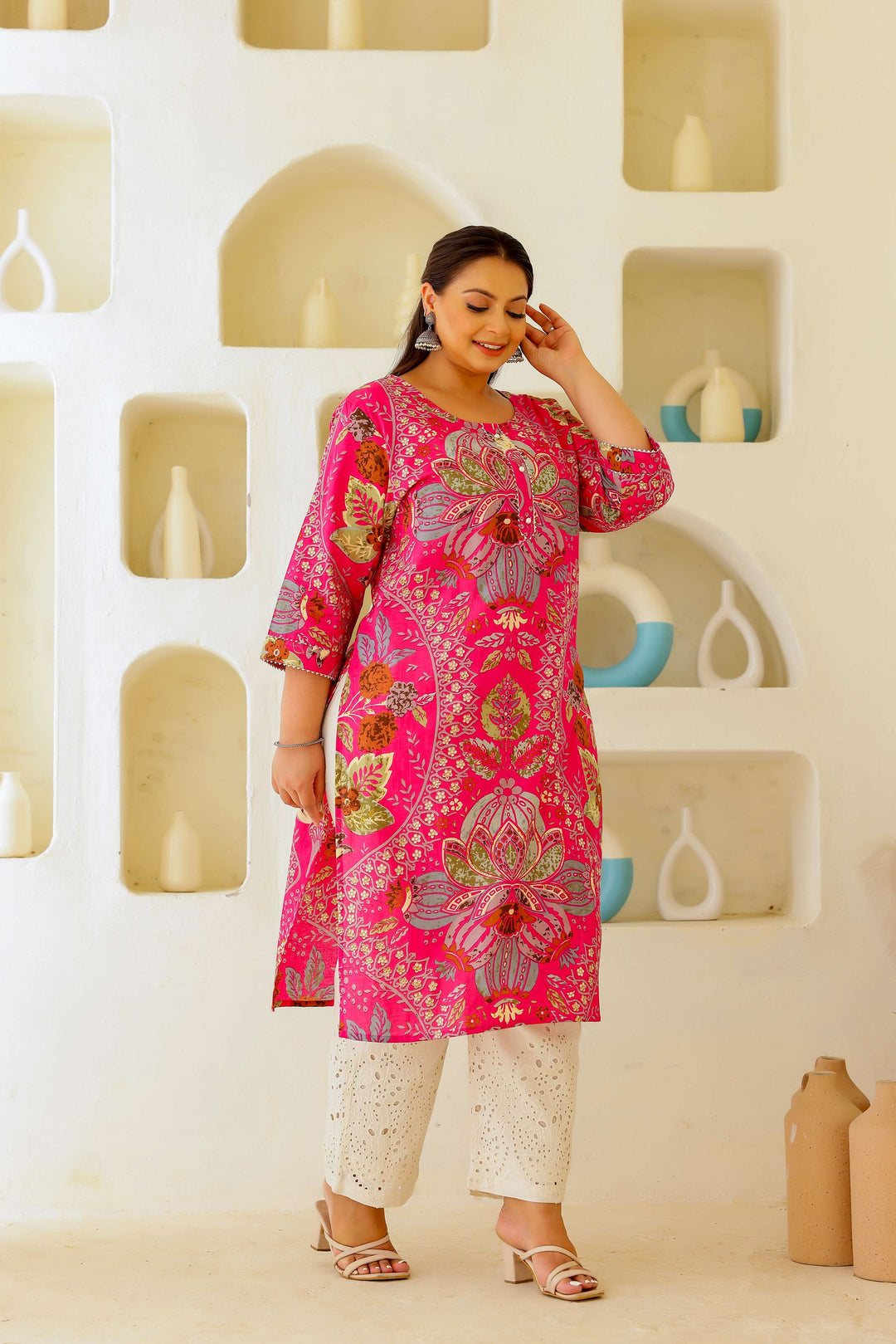 Plus Size Pink Floral & Paisley Printed Cotton Kurti for Women