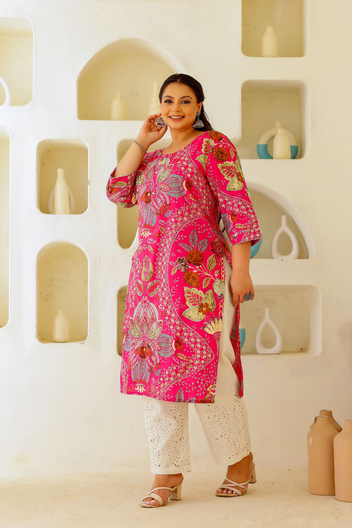 Plus Size Pink Floral & Paisley Printed Cotton Kurti for Women