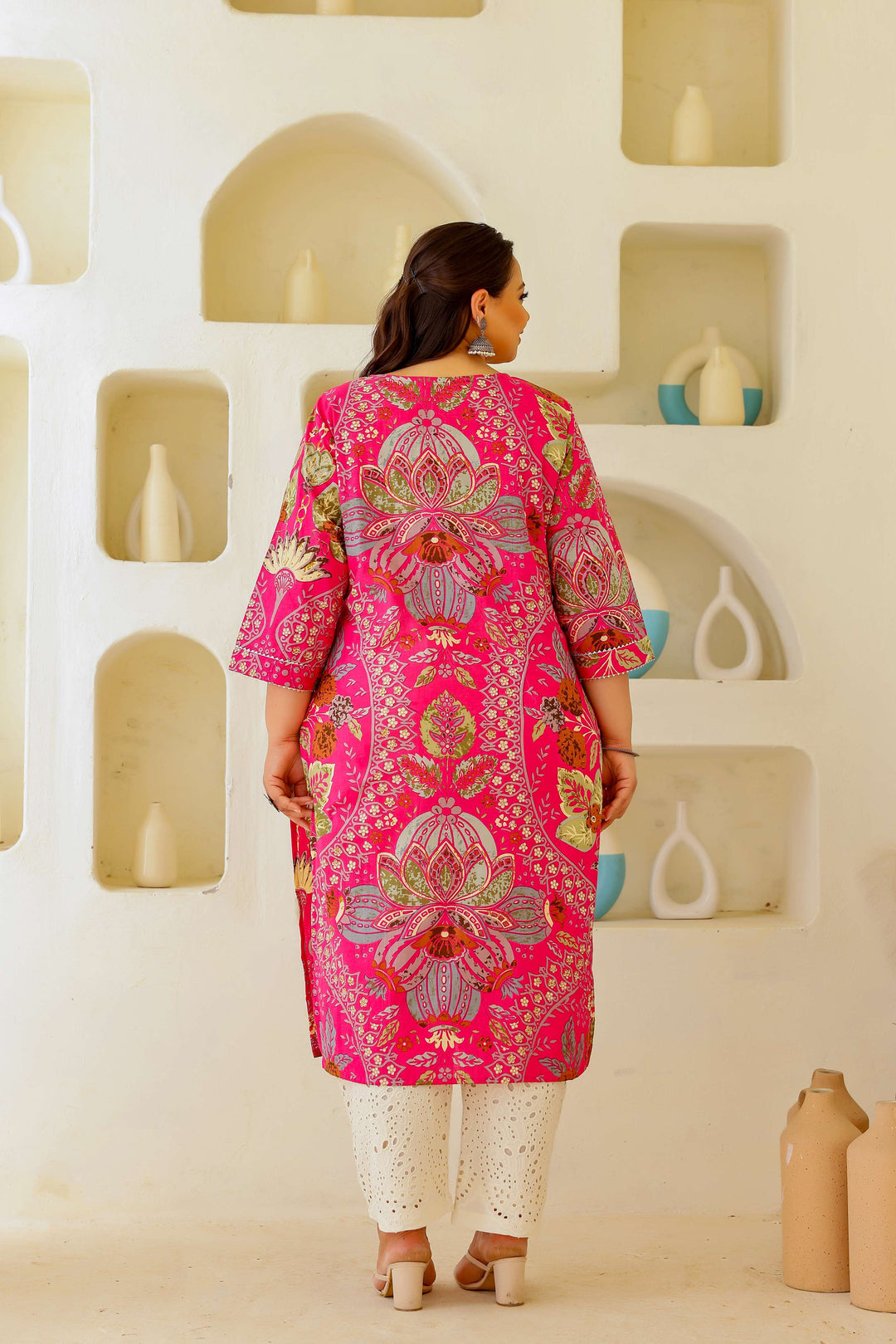 Plus Size Pink Floral & Paisley Printed Cotton Kurti for Women