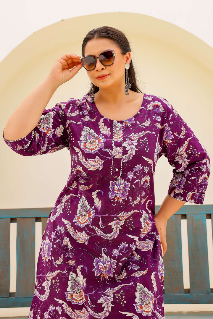 Plus Size Lavender Floral Printed Kurti – Soft Cotton Comfort