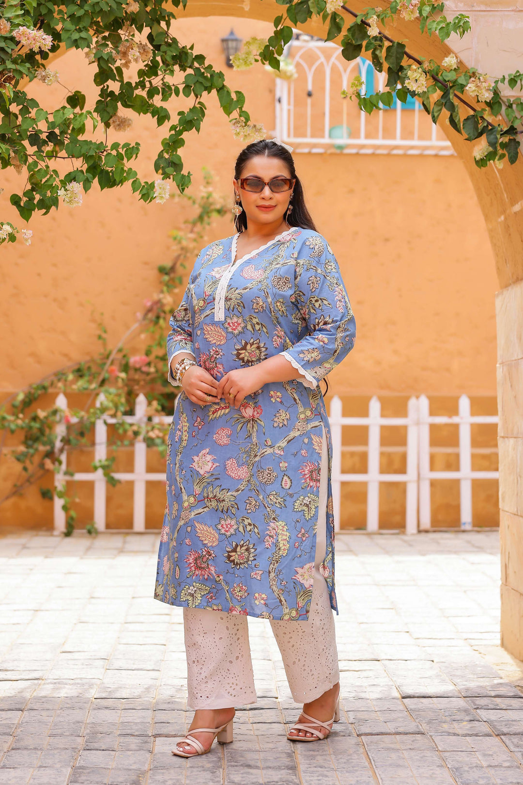 Plus Size Blue Floral Kurti – Elegant Cotton Comfort for Every Day