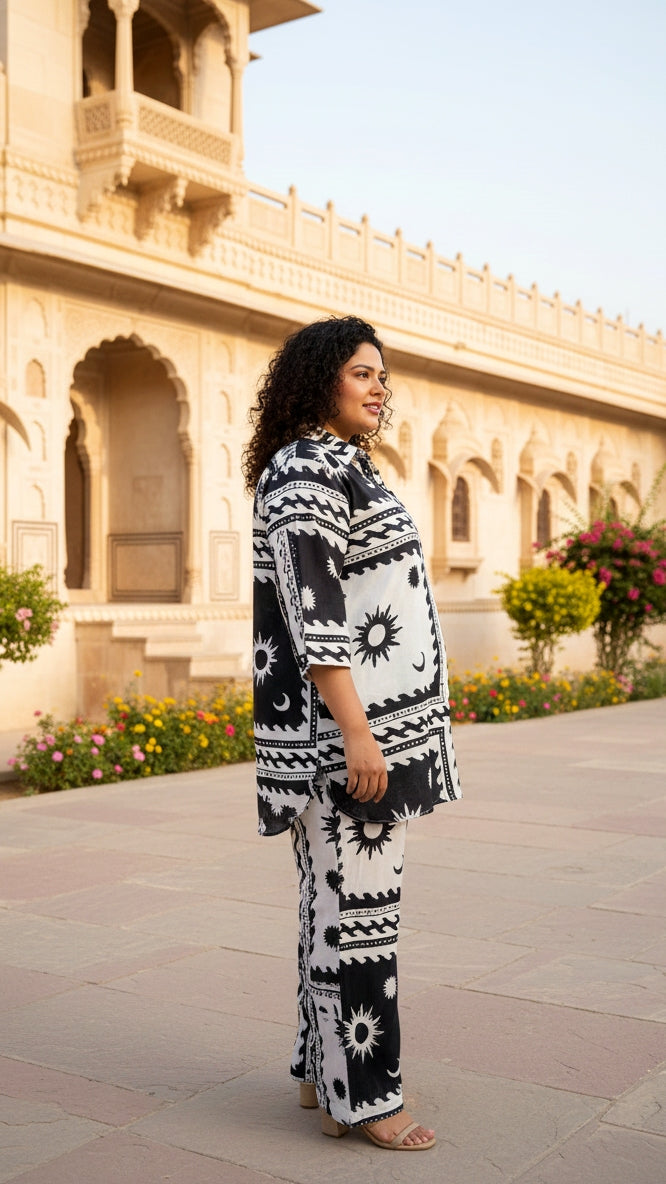 Plus Size Black Abstract Cotton Co-ord Set – Comfortable Everyday Wear for Women