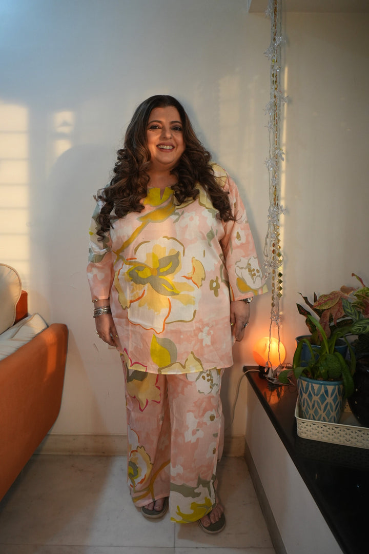 Pink Contemporary Printed Two-Piece Lounge Set