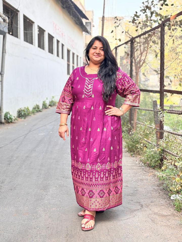 Plus Size Cotton Purple Abstract Printed Gown