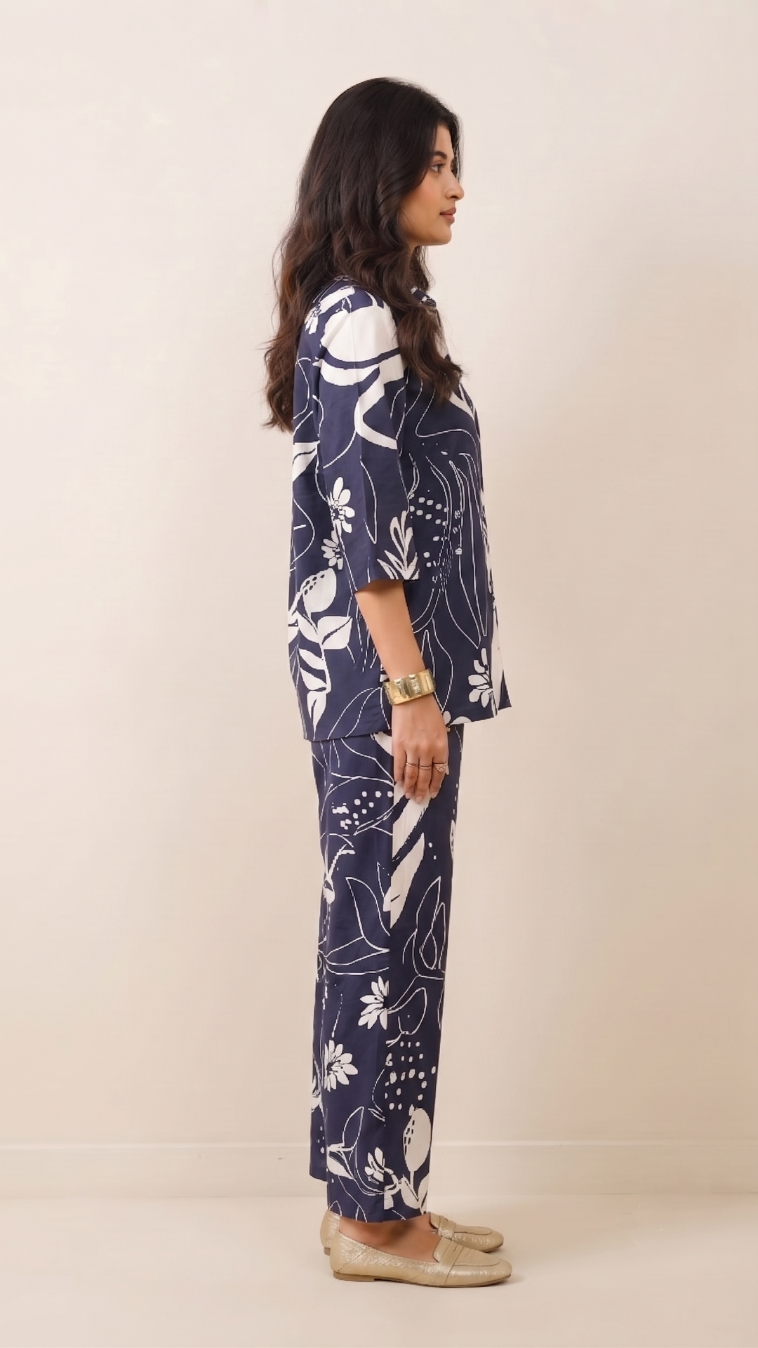 Noir Bloom Co-ord Set – Navy & White