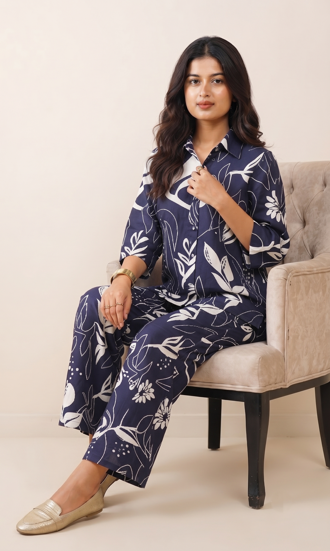 Noir Bloom Co-ord Set – Navy & White