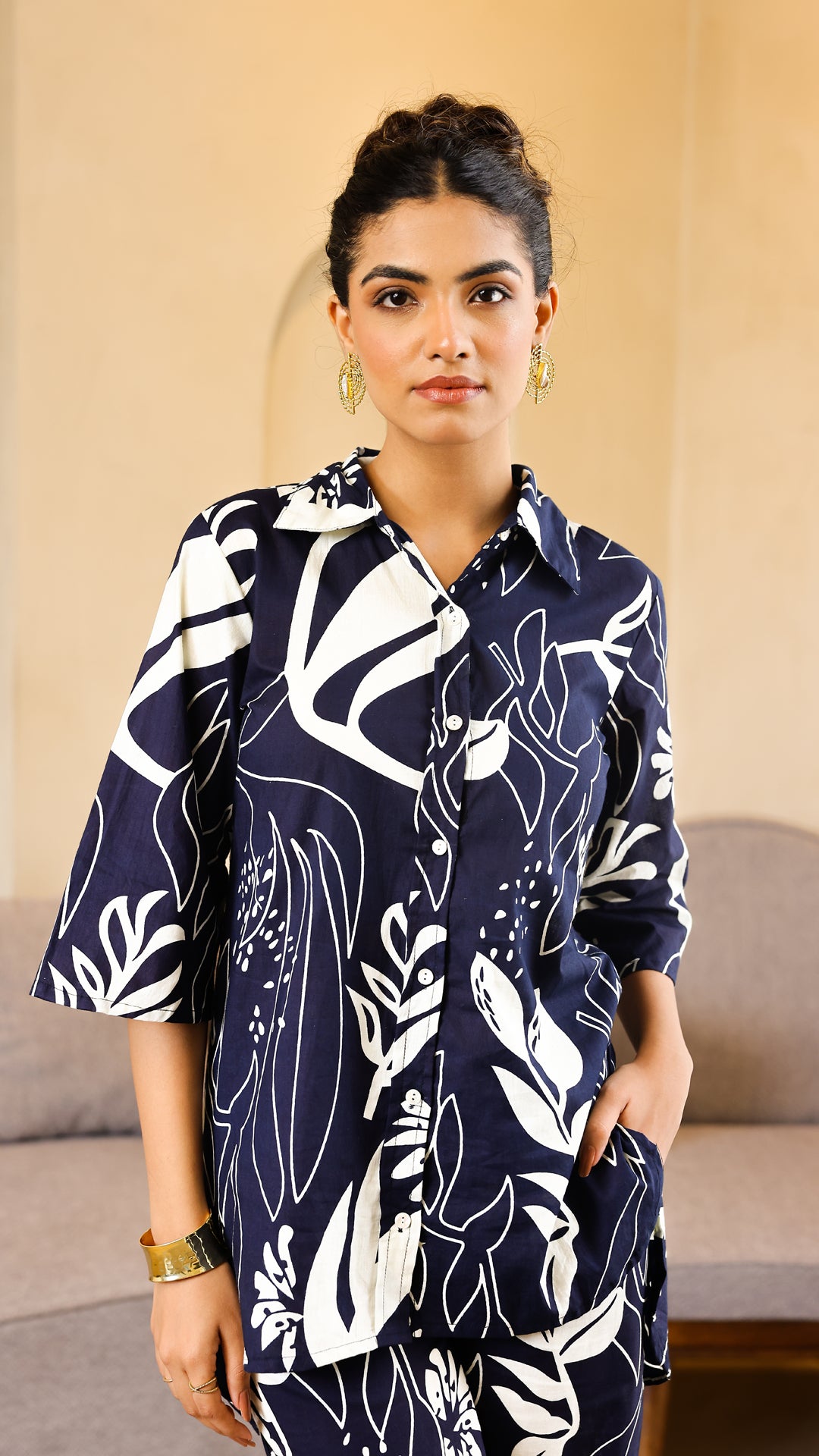 Noir Bloom Co-ord Set – Navy & White