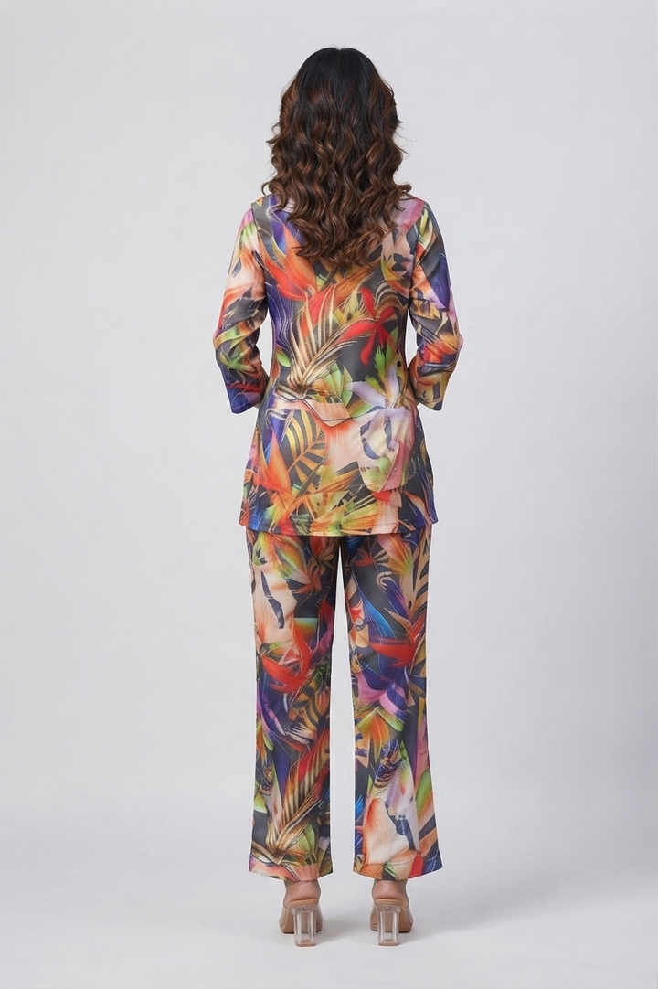 Vibrant Tropical Print Satin Pajama Set - Fun & Stylish Nightwear