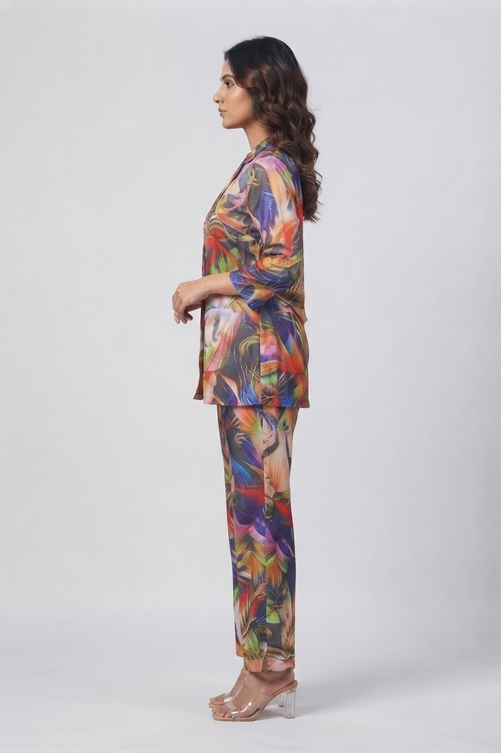 Vibrant Tropical Print Satin Pajama Set - Fun & Stylish Nightwear