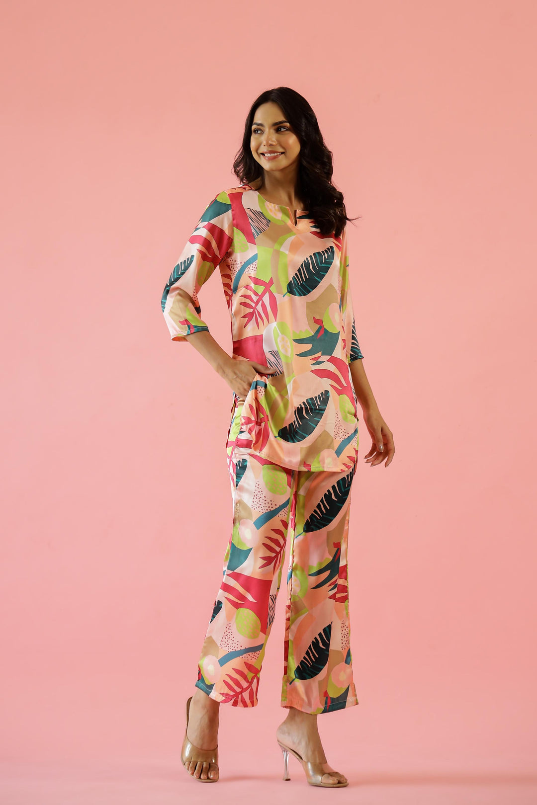 Bold Floral Print Satin Pajama Set - Vibrant & Artistic Nightwear