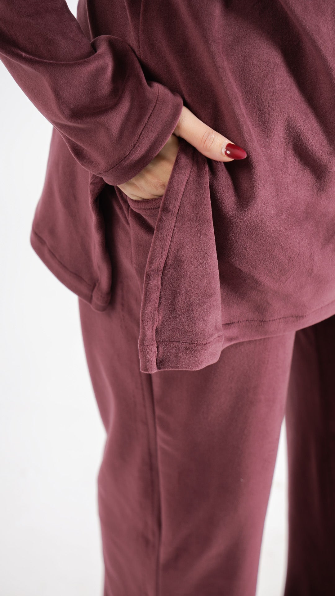 Luxurious Burgundy Velvet Lounge Wear Set – Soft & Stylish