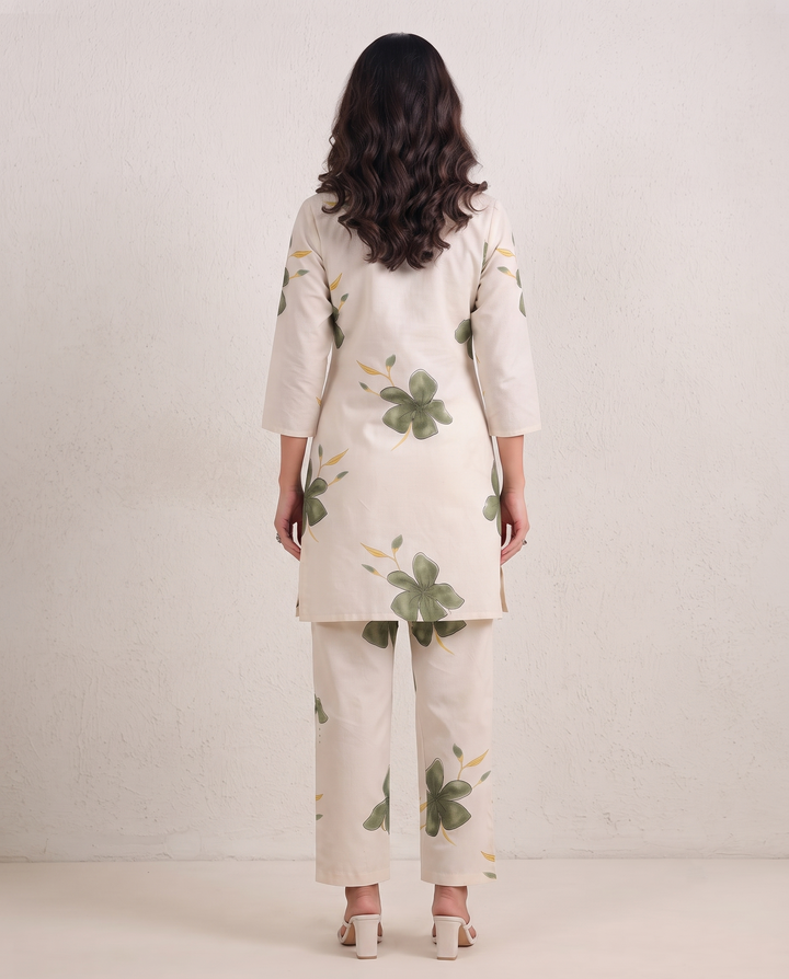 Graceful Floral Co-ord Set – A Symphony of Elegance & Comfort