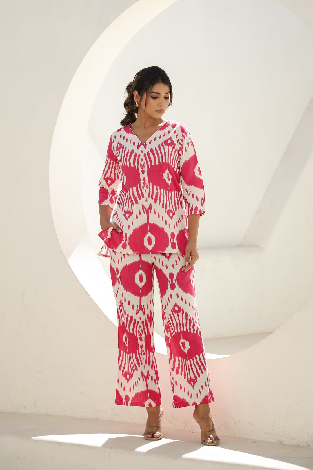 Chic Pink & White Ikat Print Co-Ord Set – Stylish & Comfortable