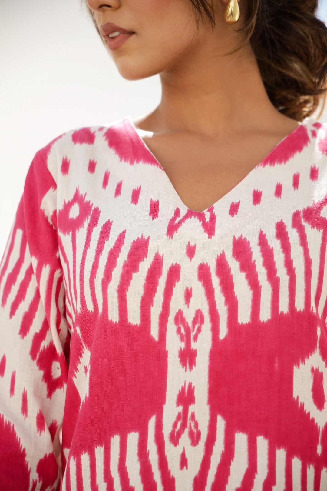 Chic Pink & White Ikat Print Co-Ord Set – Stylish & Comfortable