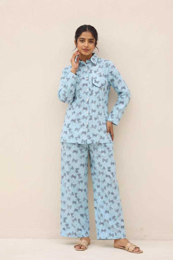 Cozy Butterfly Print Cotton Night Suit