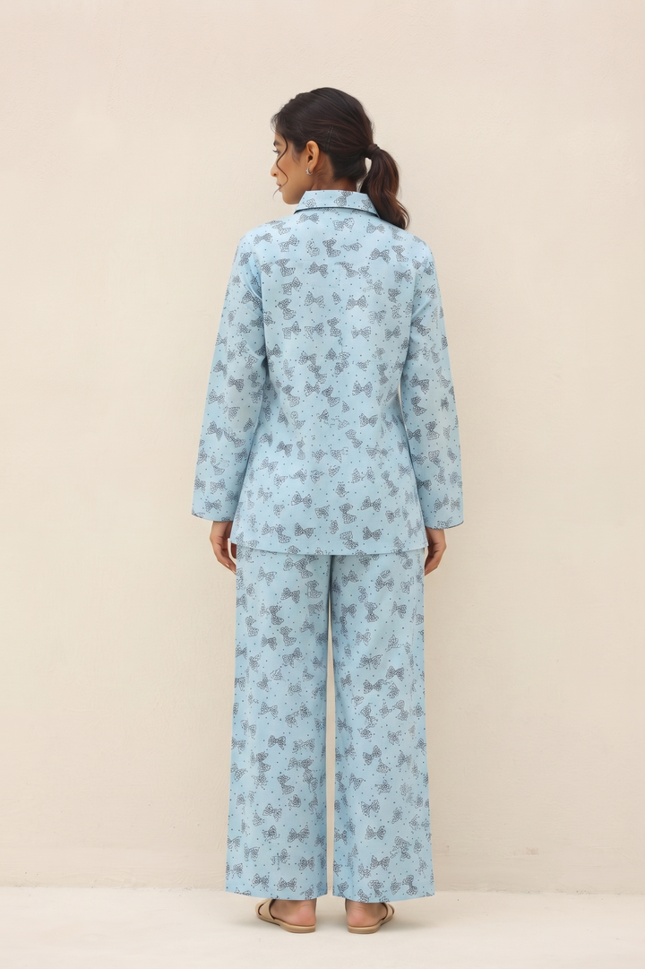 Cozy Butterfly Print Cotton Night Suit