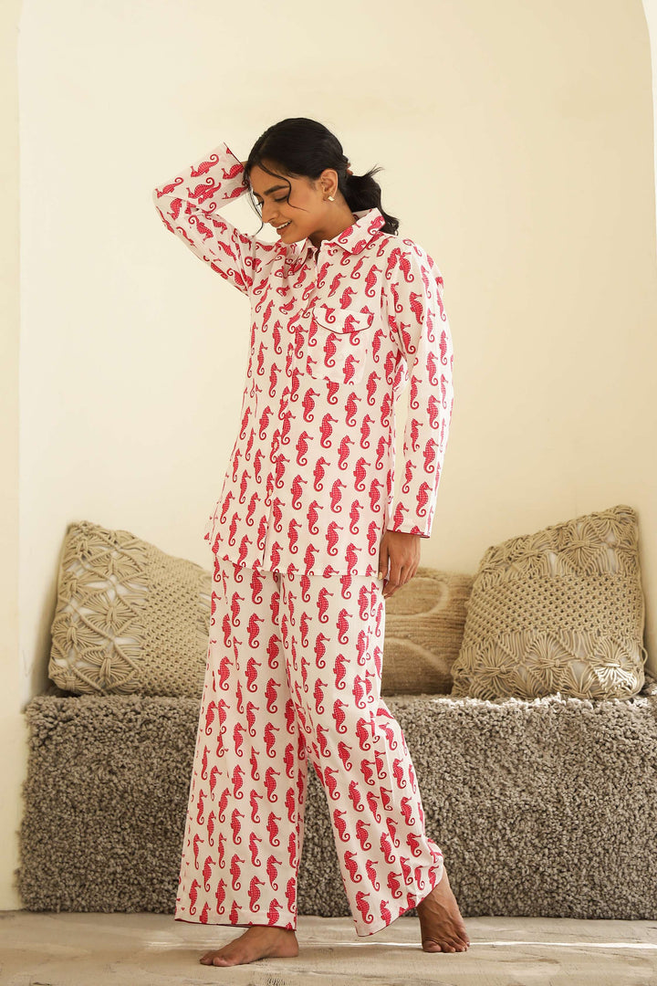 Red Seahorse Print Cotton Night Suit