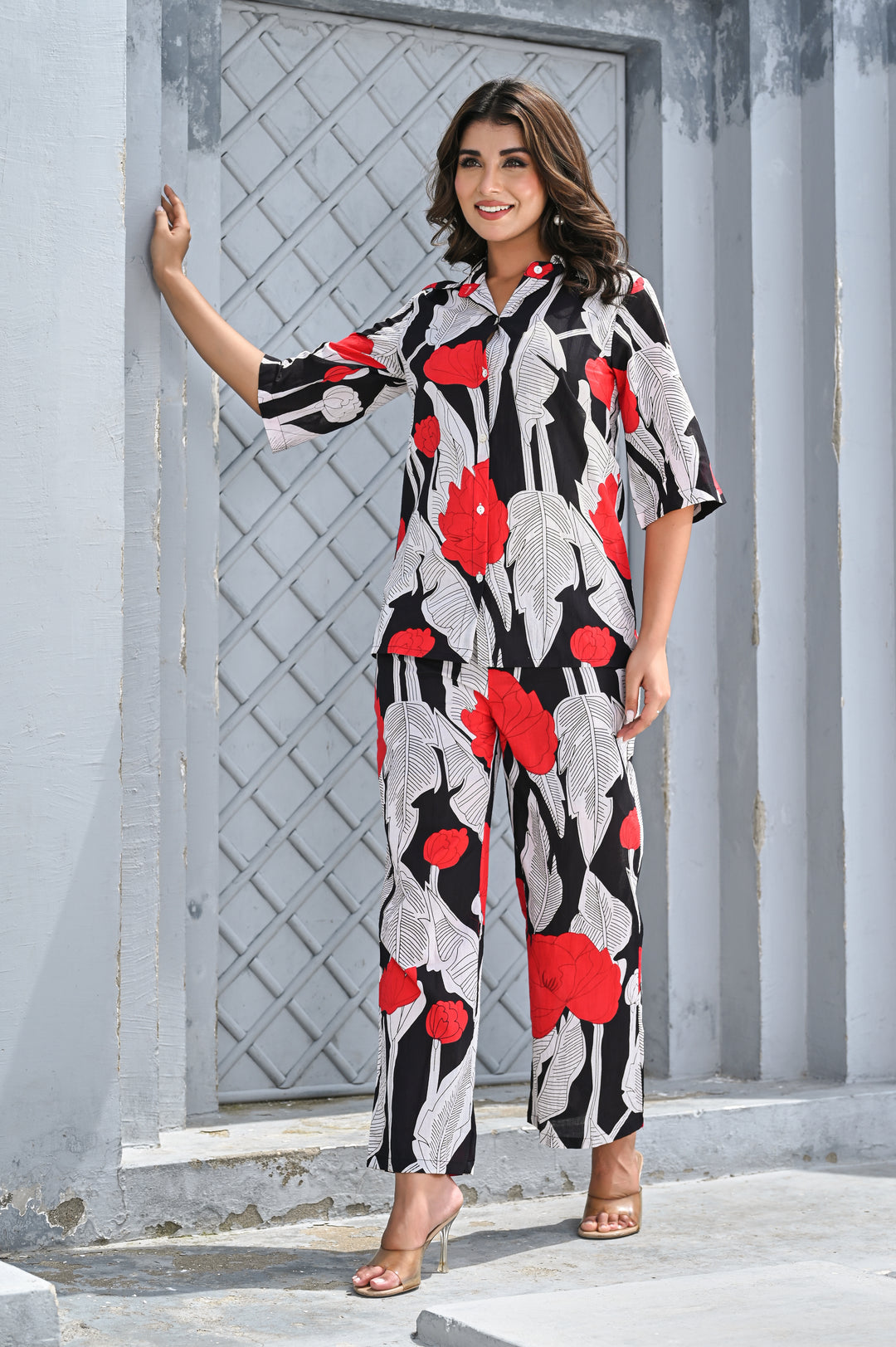 Women’s Black & Red Floral Print Co-ord Set – Relaxed Shirt & Wide-Leg Pants