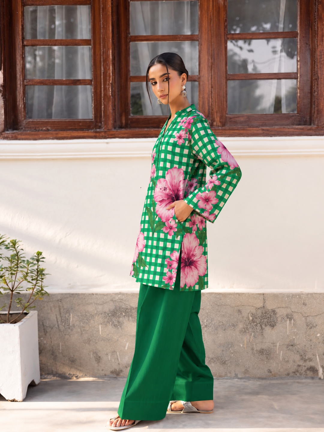Emerald Hibiscus Gingham Farsi Salwar side view