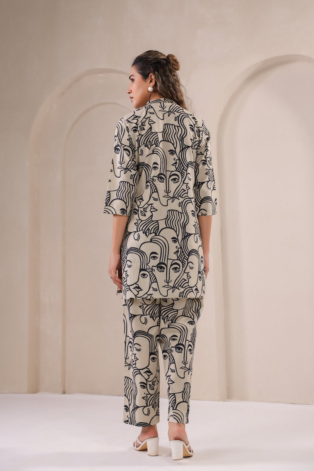 Monochrome Muse – Artistic Abstract Print Co-ord Set