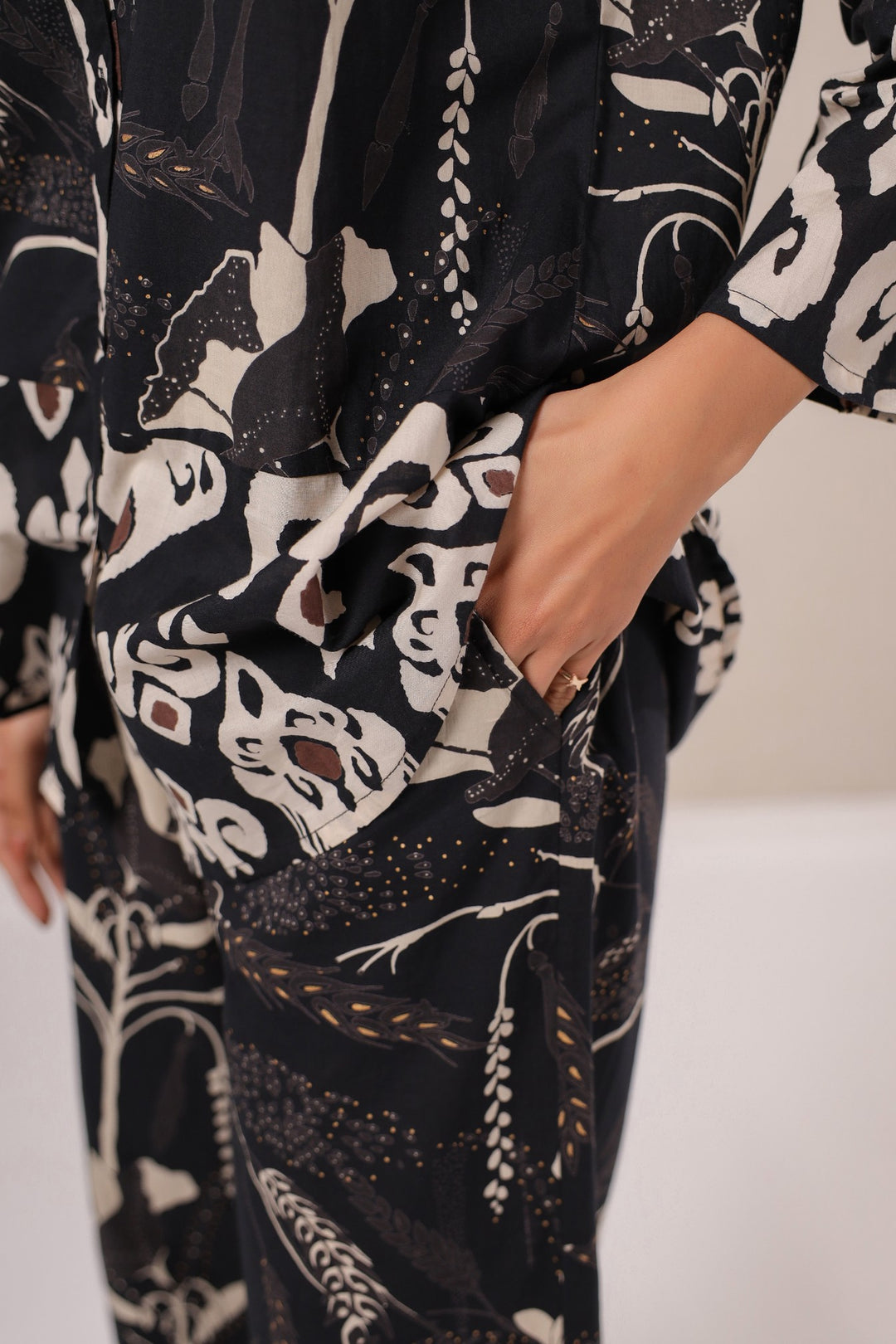 Midnight Muse – Black Abstract Print Co-Ord Set