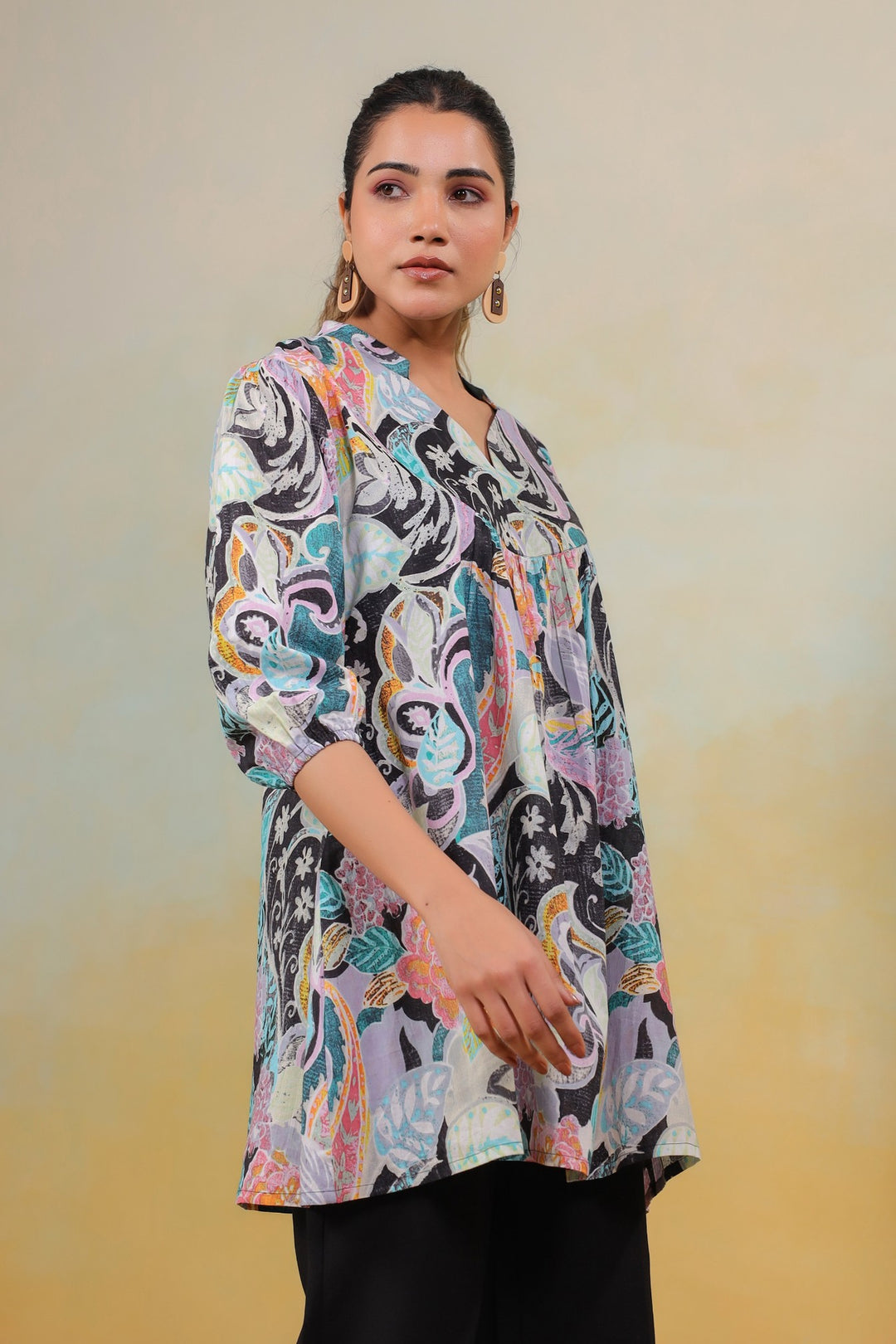 Enchanted Bloom – Artisanal Printed Tunic