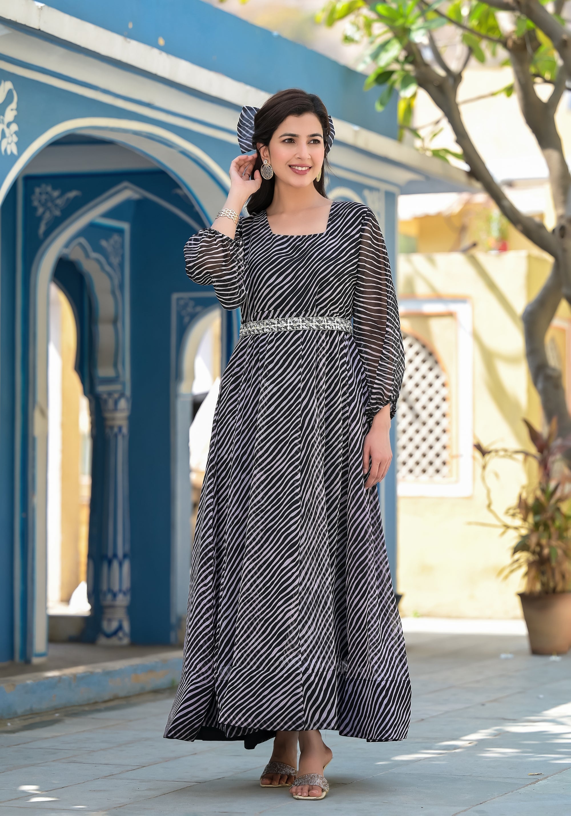 Black Anarkali | Trendy dress outfits, Designer dresses casual, Gown party  wear
